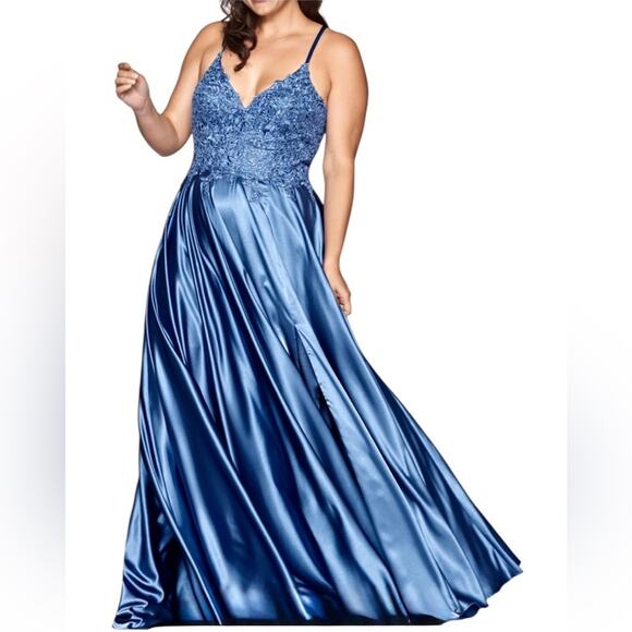 Faviana 9498 Blue Satin Formal Gown – Size 18 – Beaded Bustier & Corset Back NWT - Picture 4 of 16